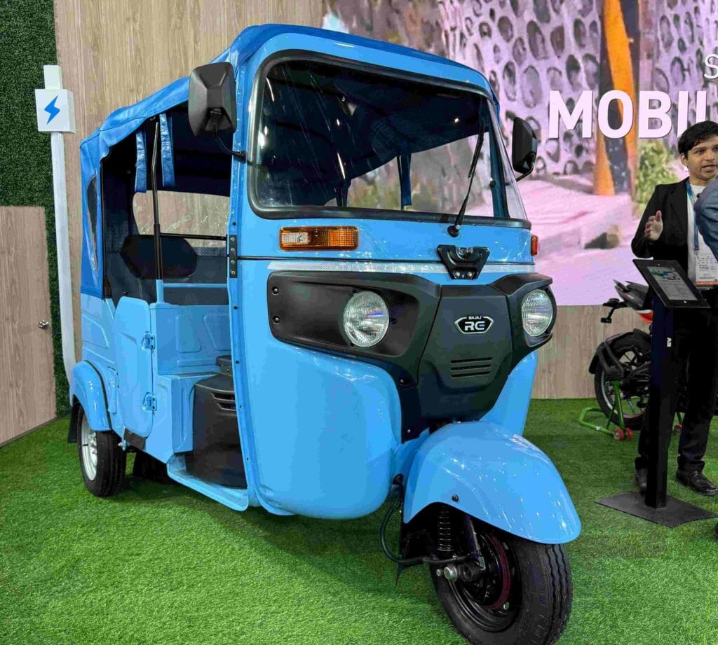 Bajaj RE E-TEC 9.0 Bajaj e-Rickshaw