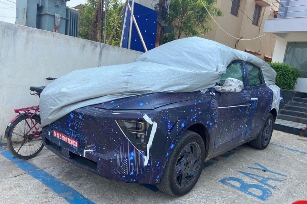 XUV.e8